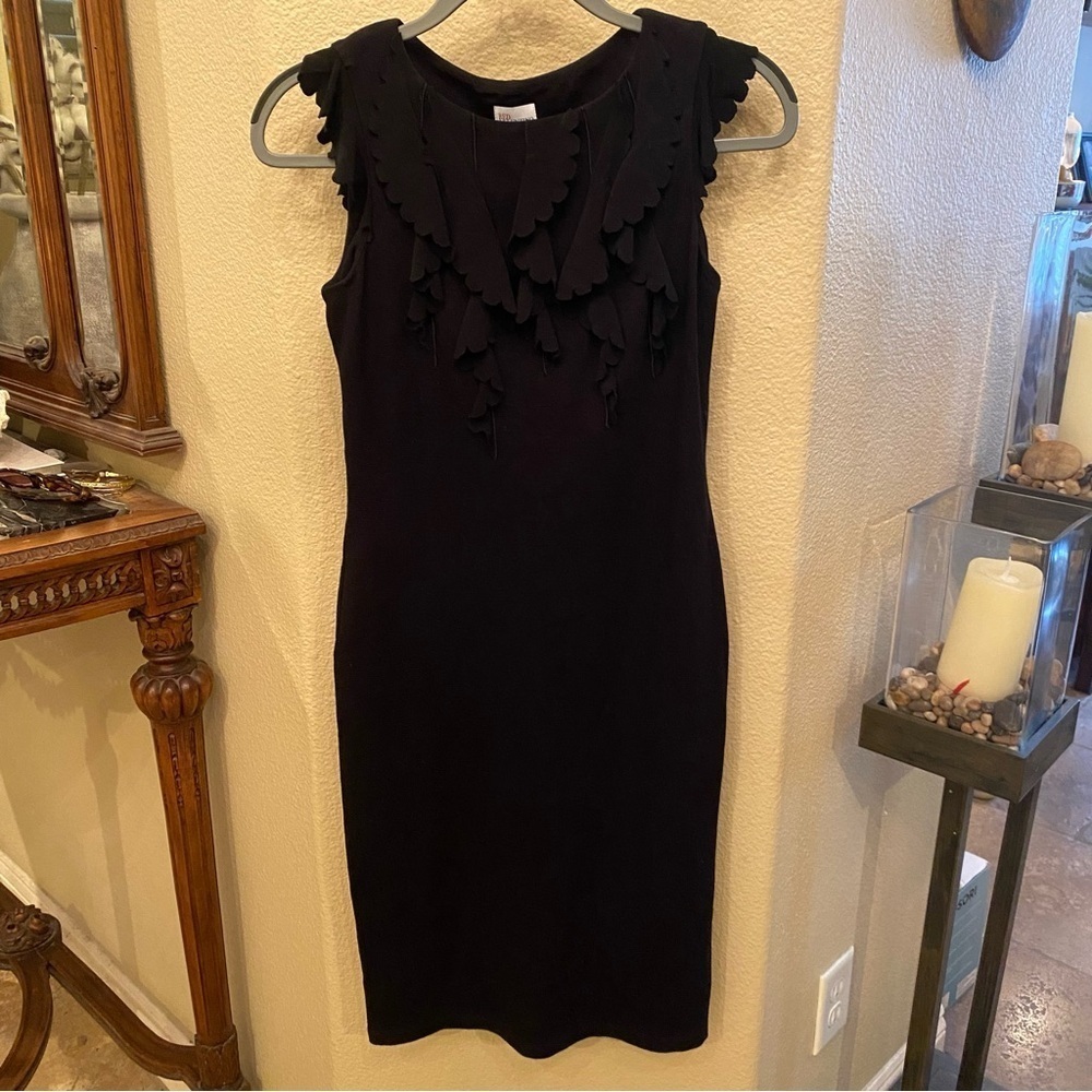 RED Valentino Black Scallop Ruffled Sheath Party Dress Size Small